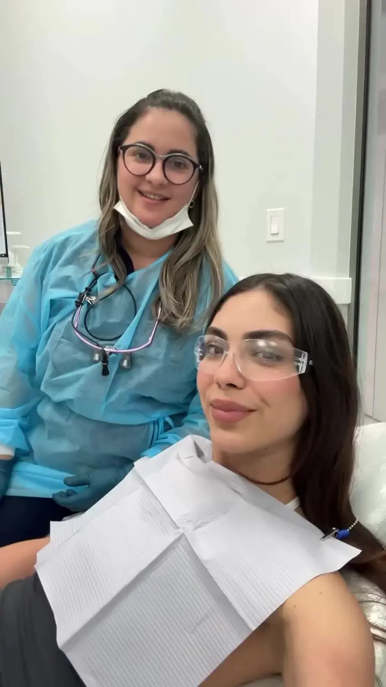 Carmen Ajo behind the scenes at Art Dental Studio